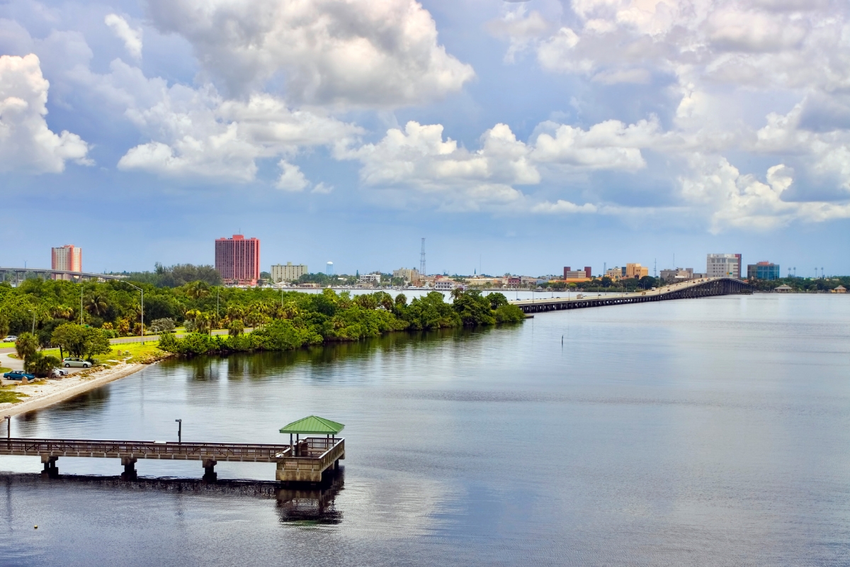 Fort Myers intercoastal waterway featuring downtown skyline and bridges—capturing the heart of Southwest Florida’s vibrant city and waterfront access
